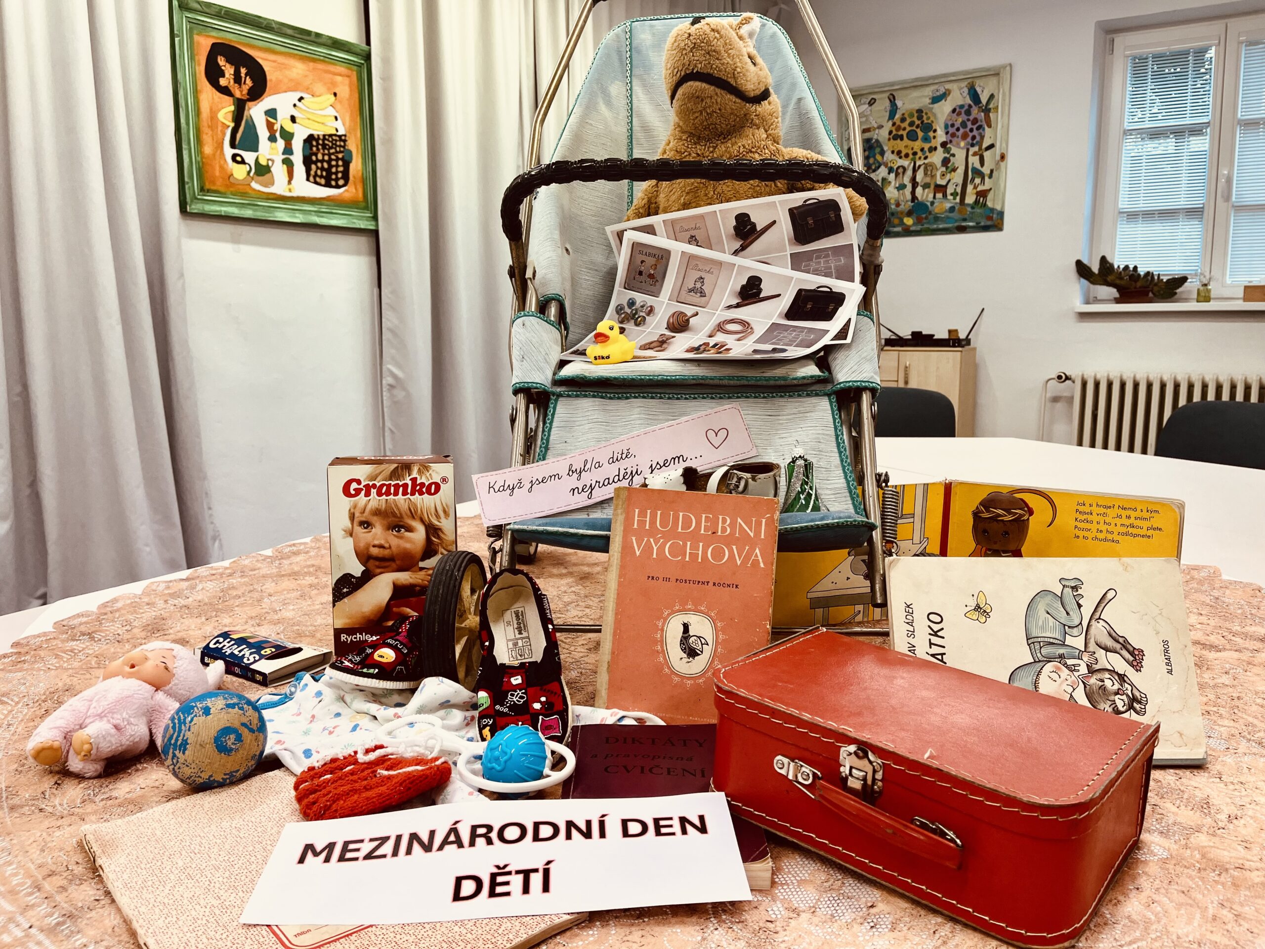 Dětské - spíše retro hračky