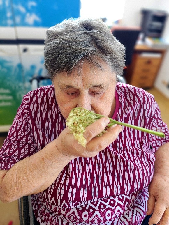 KLIENTKA ČICHÁ K BEZU